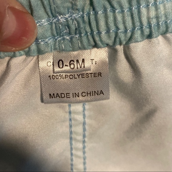 Little Surfer Dude board shorts - Picture 4 of 5